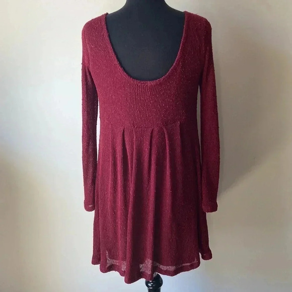 Others Follow | Long Sleeve Dress - Picture 3 of 6